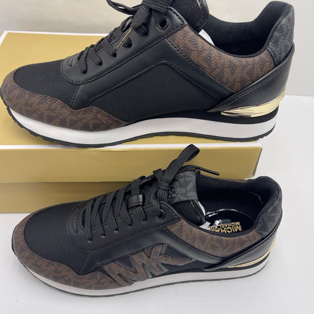 Michael Kors MADDY TRAINER MK SIG SM/MK PATCH
49F1MAFS1B Athletic Sneakers
Brown - Picture 2 of 16